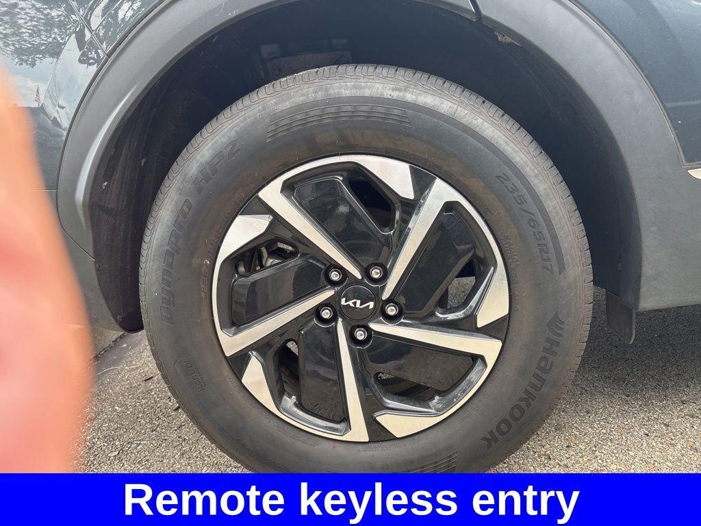 used 2023 Kia Sportage Hybrid car, priced at $27,250