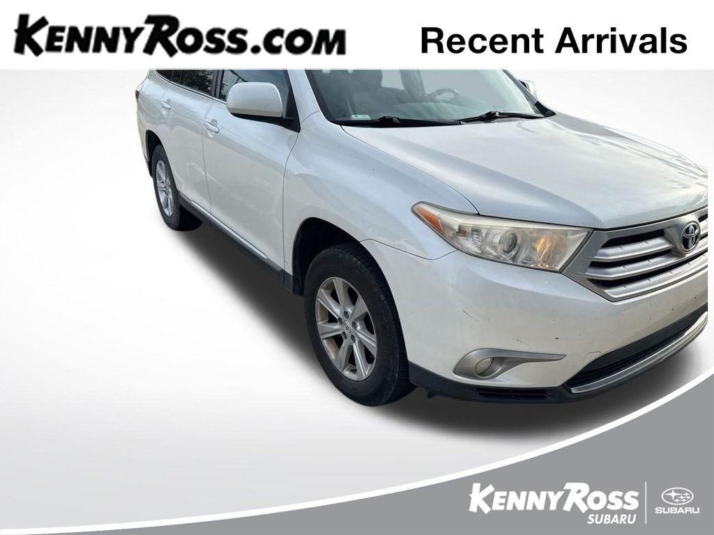 used 2011 Toyota Highlander car, priced at $10,538
