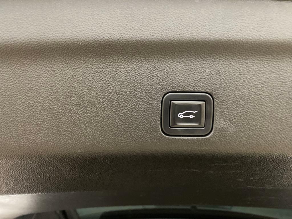 used 2021 GMC Yukon car, priced at $49,967