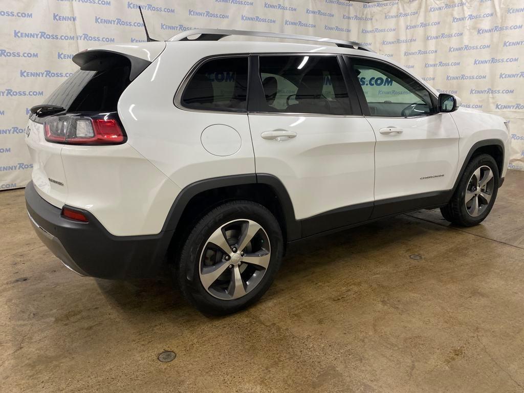used 2019 Jeep Cherokee car, priced at $23,284