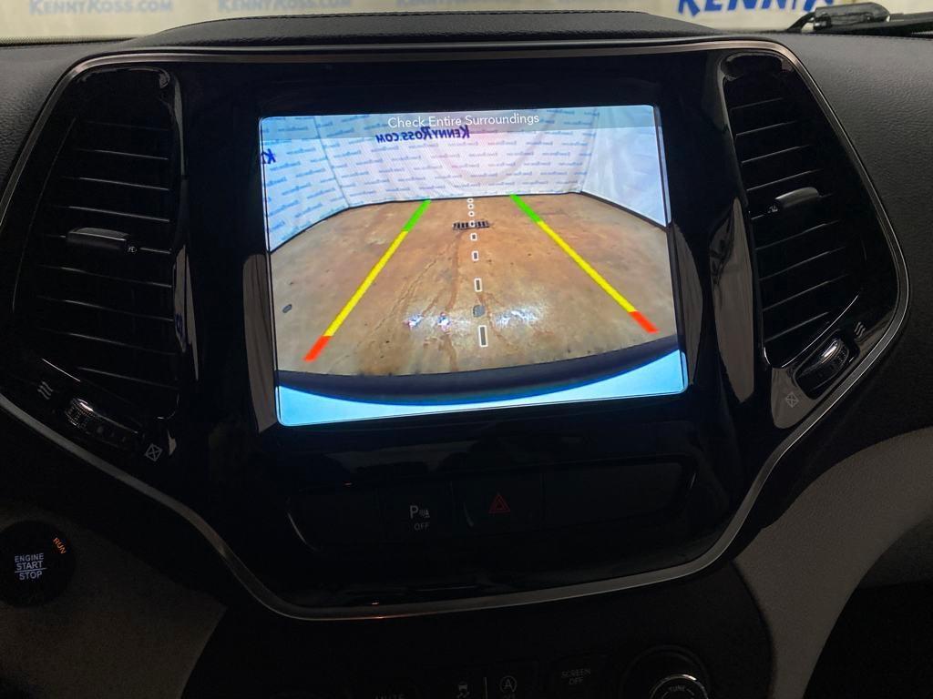 used 2019 Jeep Cherokee car, priced at $23,284