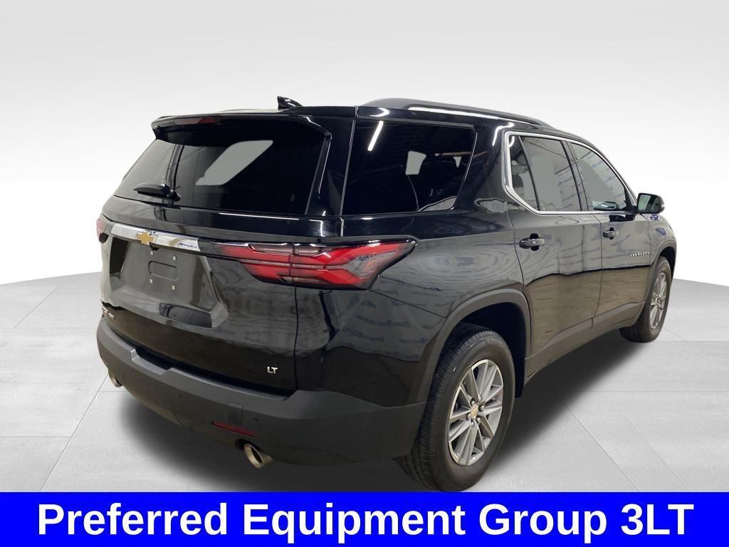 used 2022 Chevrolet Traverse car, priced at $31,394