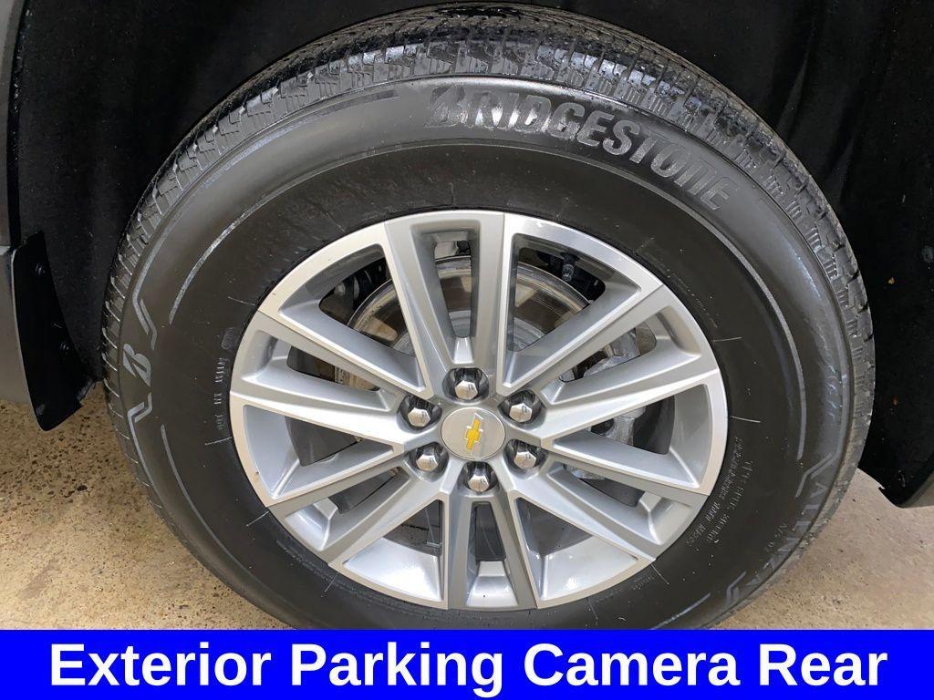 used 2022 Chevrolet Traverse car, priced at $31,394