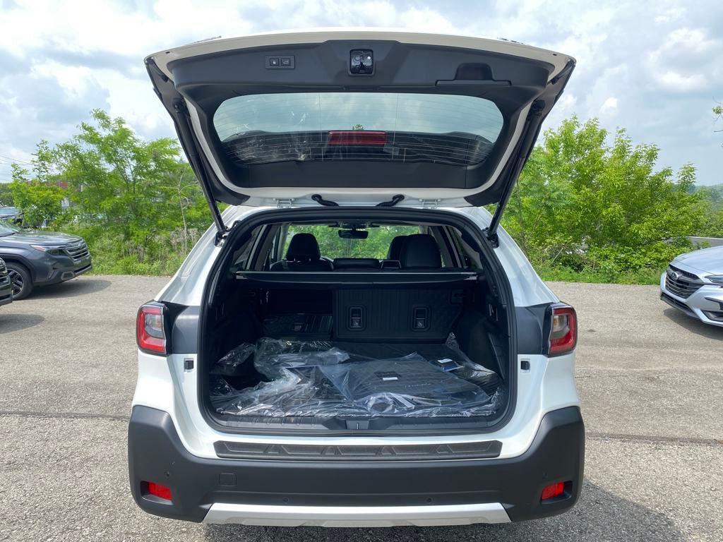 new 2025 Subaru Outback car, priced at $39,716