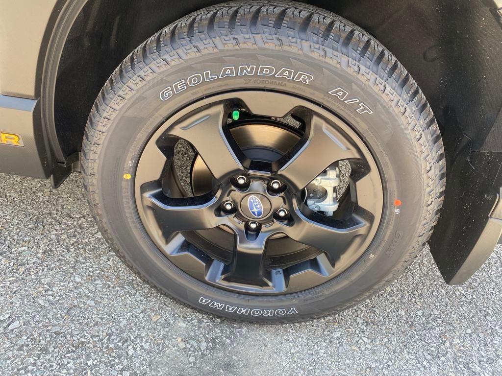new 2025 Subaru Forester car, priced at $40,887