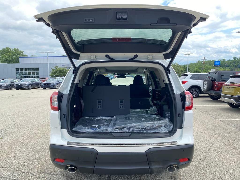 new 2025 Subaru Ascent car, priced at $50,064