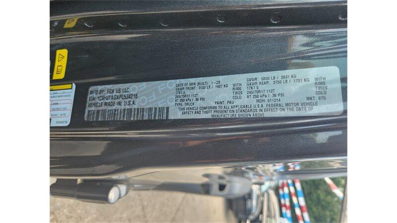 used 2023 Jeep Gladiator car, priced at $25,800