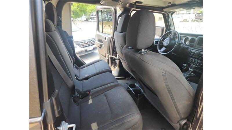 used 2023 Jeep Gladiator car, priced at $25,800