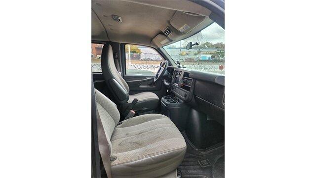 used 2010 GMC Savana 3500 car, priced at $12,900