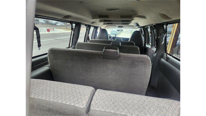used 2010 GMC Savana 3500 car, priced at $12,900