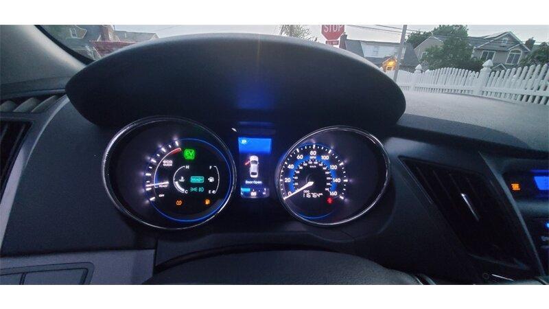 used 2012 Hyundai Sonata Hybrid car, priced at $7,800