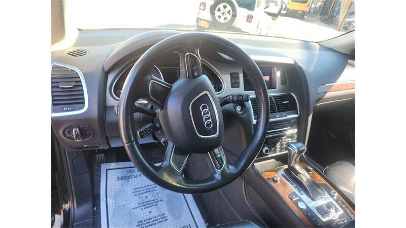 used 2015 Audi Q7 car, priced at $13,800