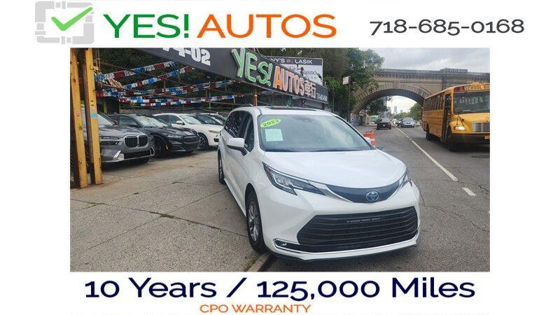 used 2023 Toyota Sienna car, priced at $38,800