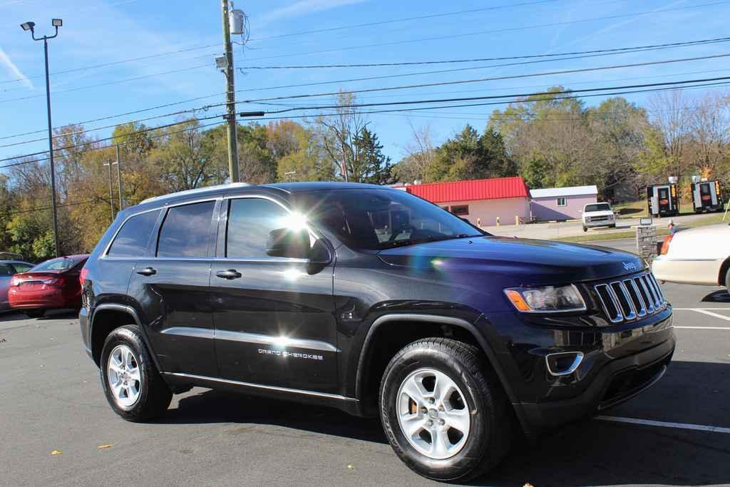 used 2016 Jeep Grand Cherokee car, priced at $14,590