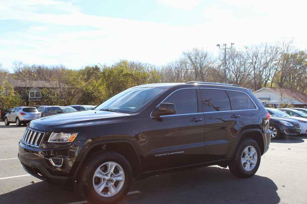 used 2016 Jeep Grand Cherokee car, priced at $14,590