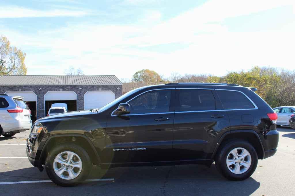 used 2016 Jeep Grand Cherokee car, priced at $14,590