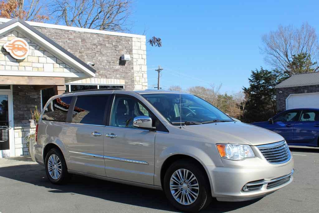 used 2016 Chrysler Town & Country car, priced at $10,990