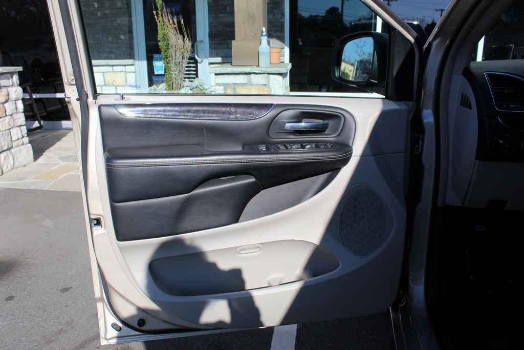 used 2016 Chrysler Town & Country car, priced at $10,990