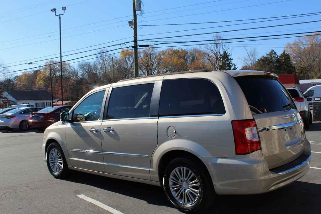 used 2016 Chrysler Town & Country car, priced at $10,990