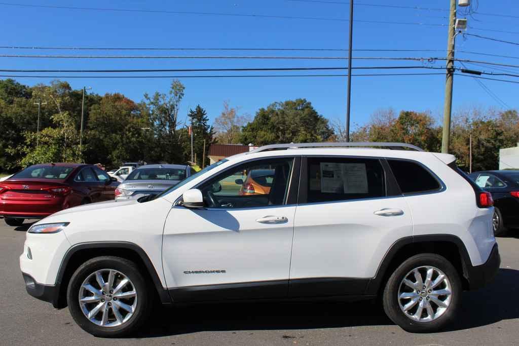 used 2015 Jeep Cherokee car, priced at $13,790