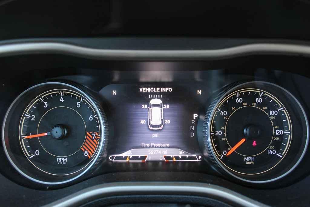 used 2015 Jeep Cherokee car, priced at $13,790