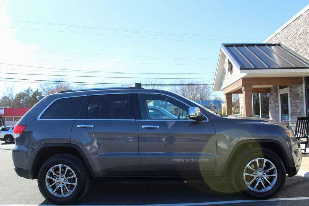 used 2016 Jeep Grand Cherokee car, priced at $13,790