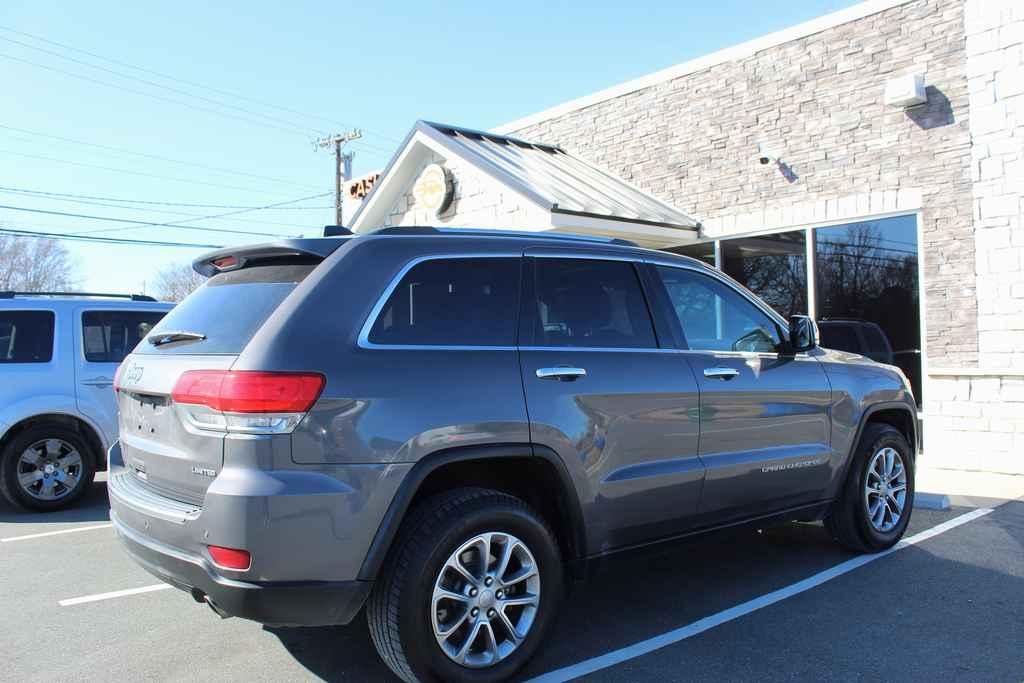 used 2016 Jeep Grand Cherokee car, priced at $13,790