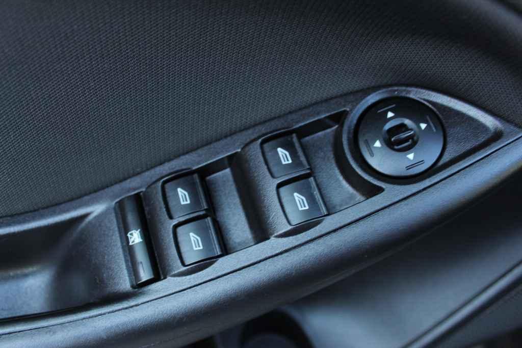 used 2015 Ford Focus car, priced at $6,990