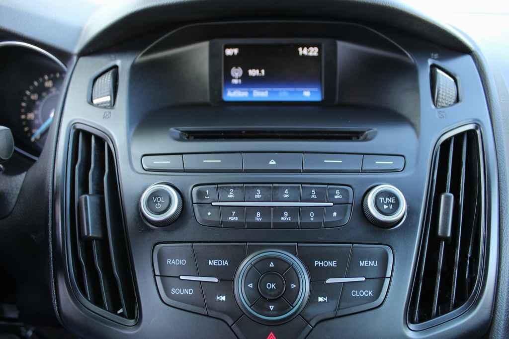 used 2015 Ford Focus car, priced at $6,990