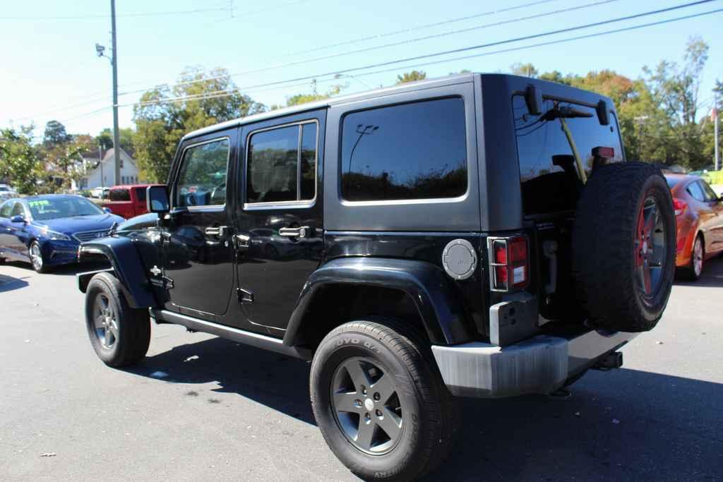 used 2015 Jeep Wrangler Unlimited car, priced at $14,990