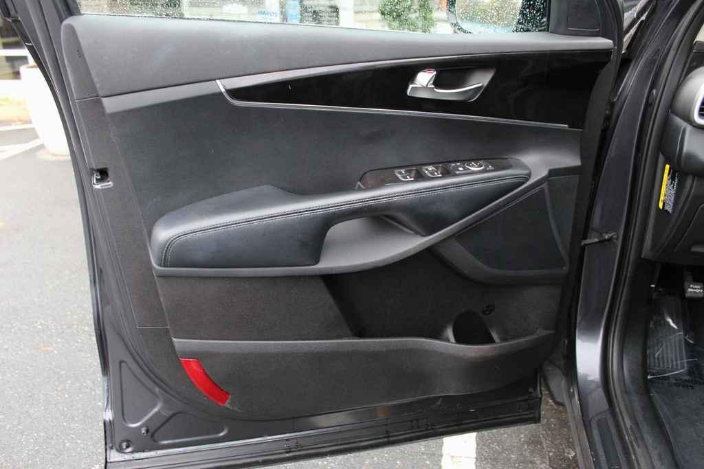 used 2018 Kia Sorento car, priced at $11,990