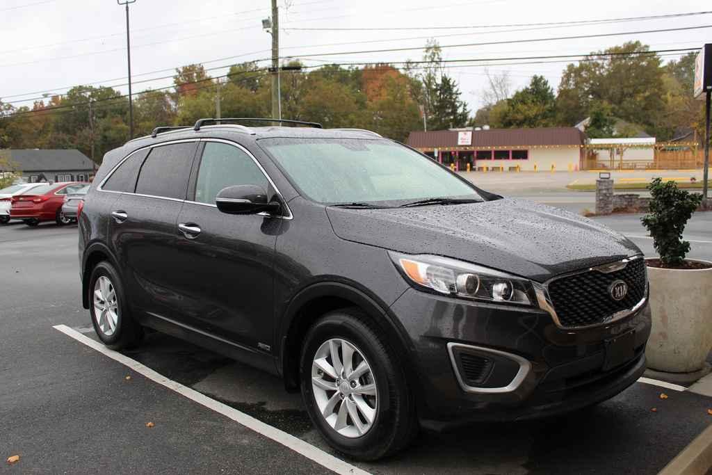 used 2018 Kia Sorento car, priced at $11,990