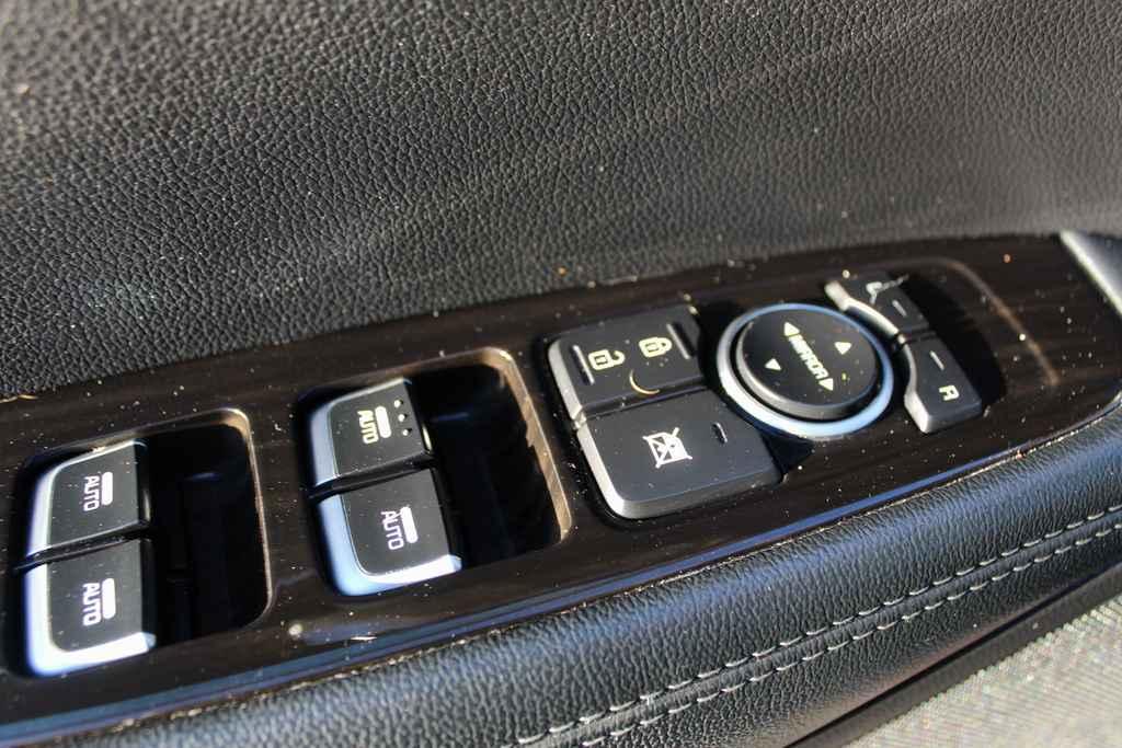 used 2019 Kia Sorento car, priced at $11,790