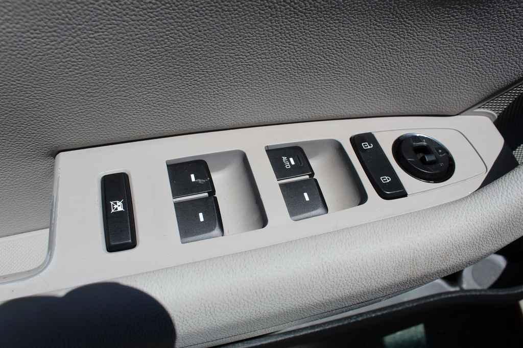 used 2015 Hyundai Sonata car, priced at $9,950