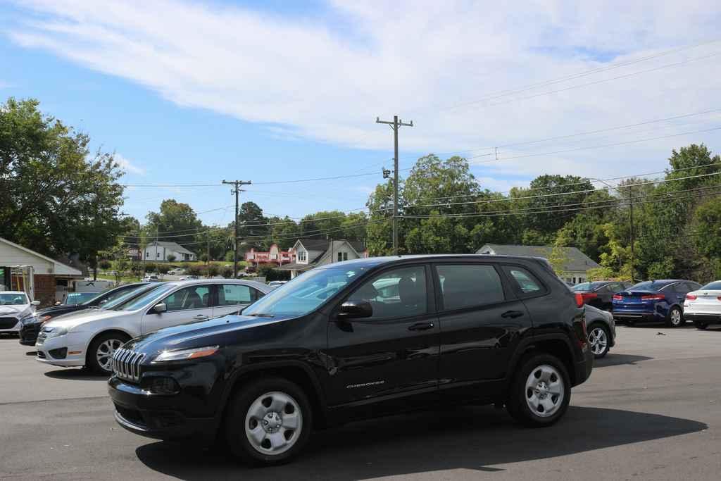 used 2017 Jeep Cherokee car, priced at $11,990