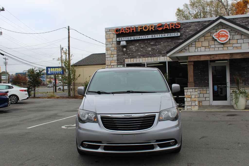 used 2015 Chrysler Town & Country car, priced at $10,790