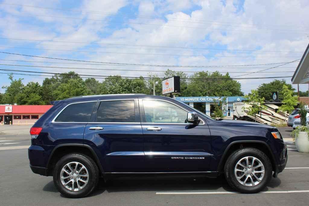 used 2016 Jeep Grand Cherokee car, priced at $14,490