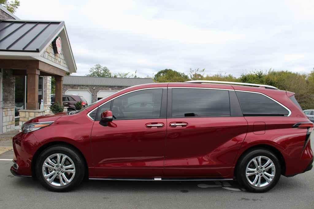 used 2022 Toyota Sienna car, priced at $47,790