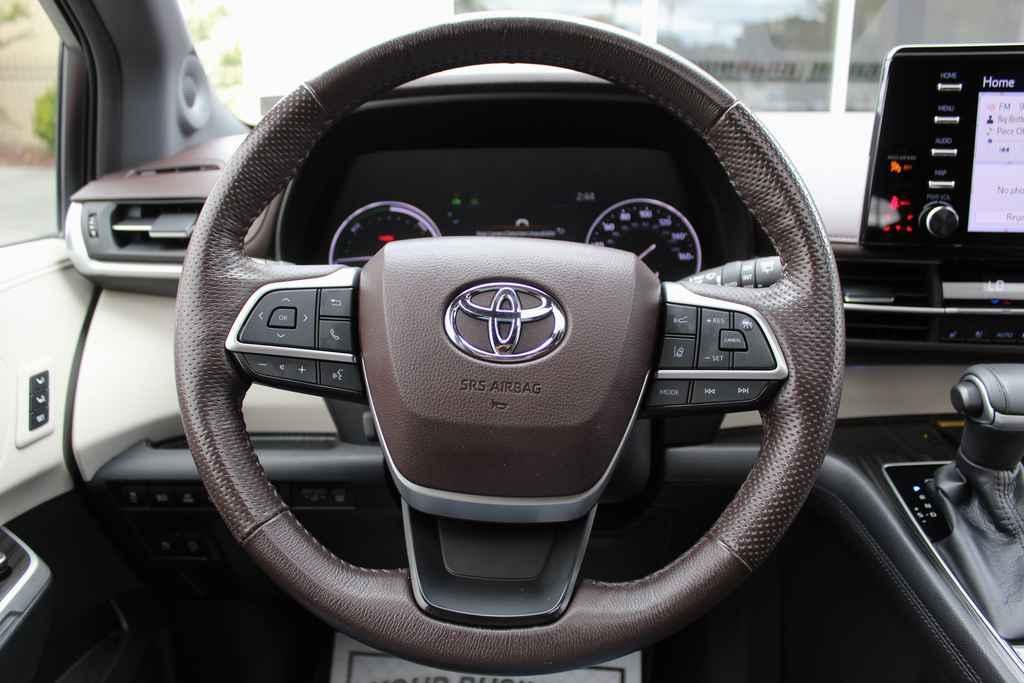 used 2022 Toyota Sienna car, priced at $47,790