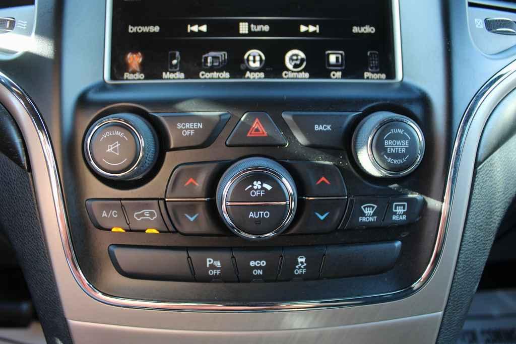 used 2015 Jeep Grand Cherokee car, priced at $11,990
