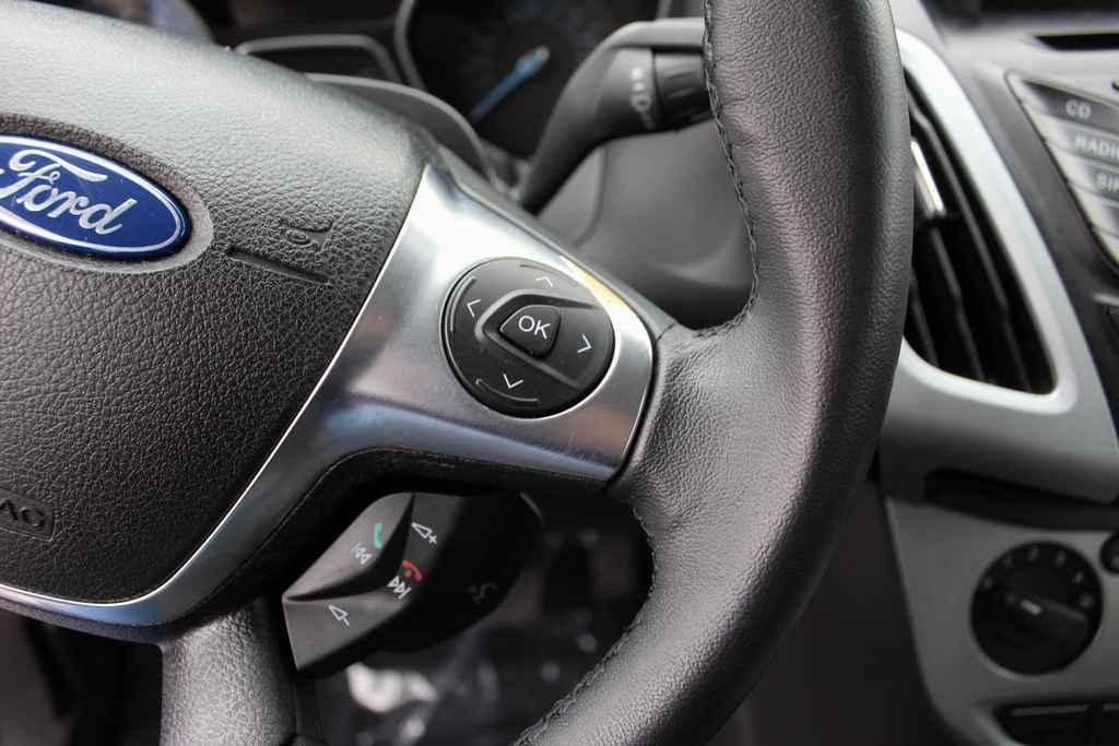 used 2012 Ford Focus car, priced at $5,890