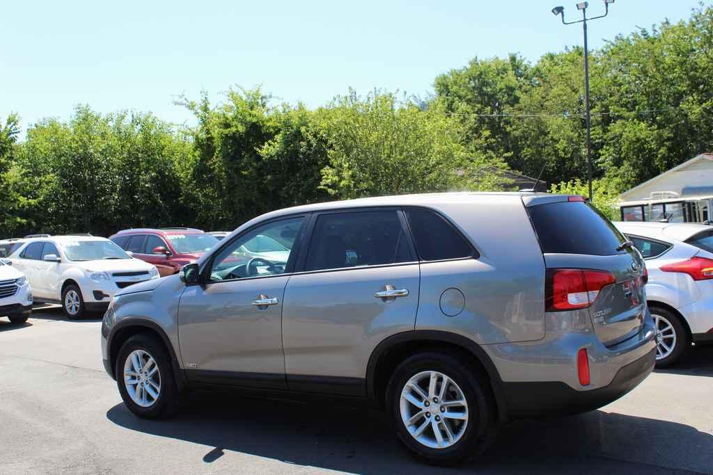 used 2014 Kia Sorento car, priced at $10,990