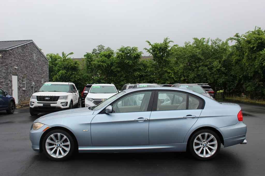 used 2011 BMW 328 car, priced at $10,790