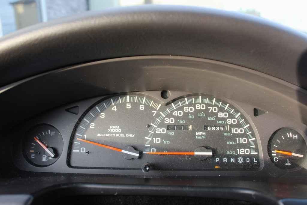 used 1995 Chrysler Concorde car, priced at $1,500