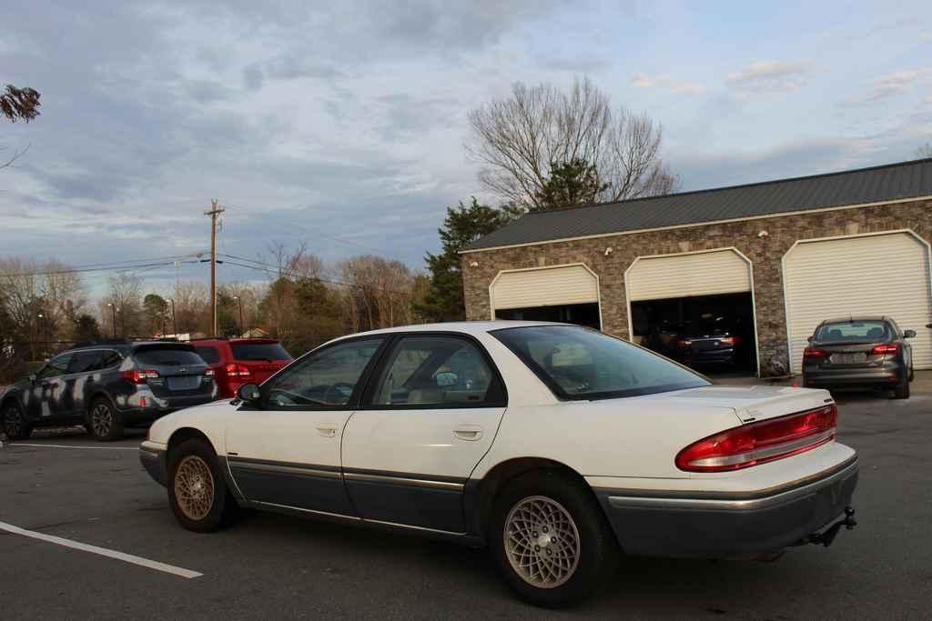 used 1995 Chrysler Concorde car, priced at $1,500