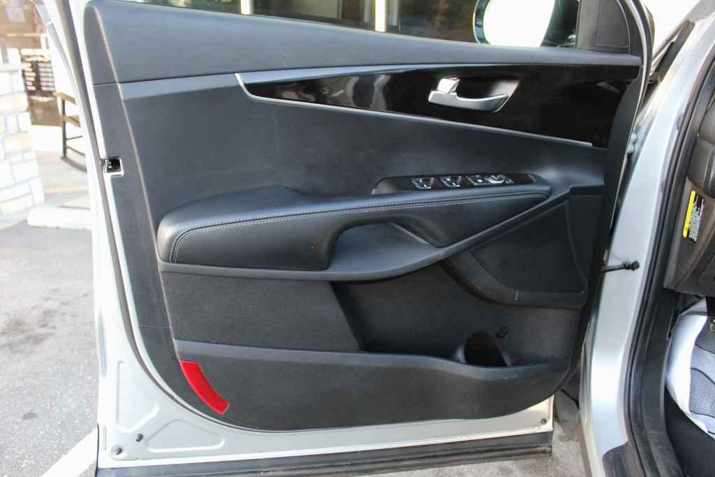 used 2017 Kia Sorento car, priced at $10,490