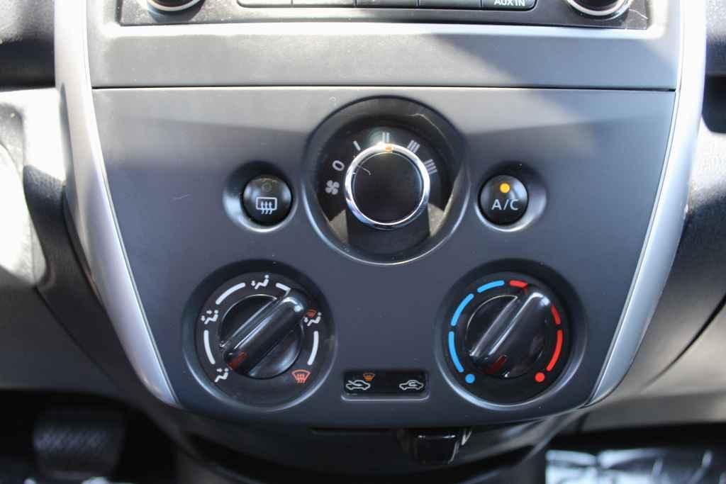 used 2015 Nissan Versa Note car, priced at $7,990
