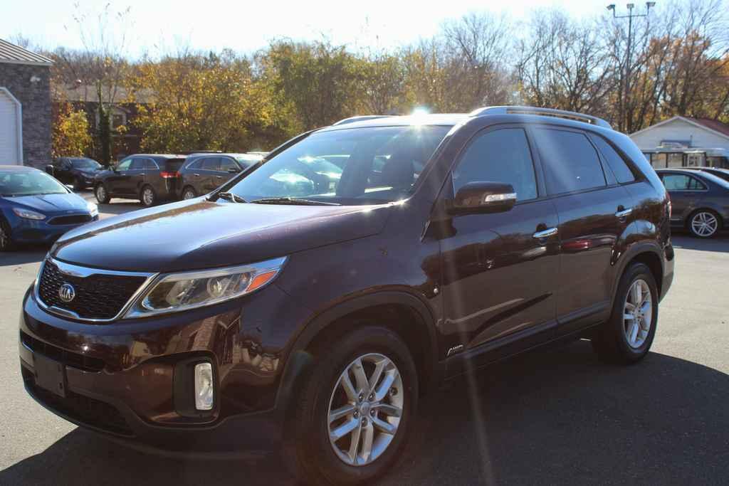 used 2014 Kia Sorento car, priced at $7,990