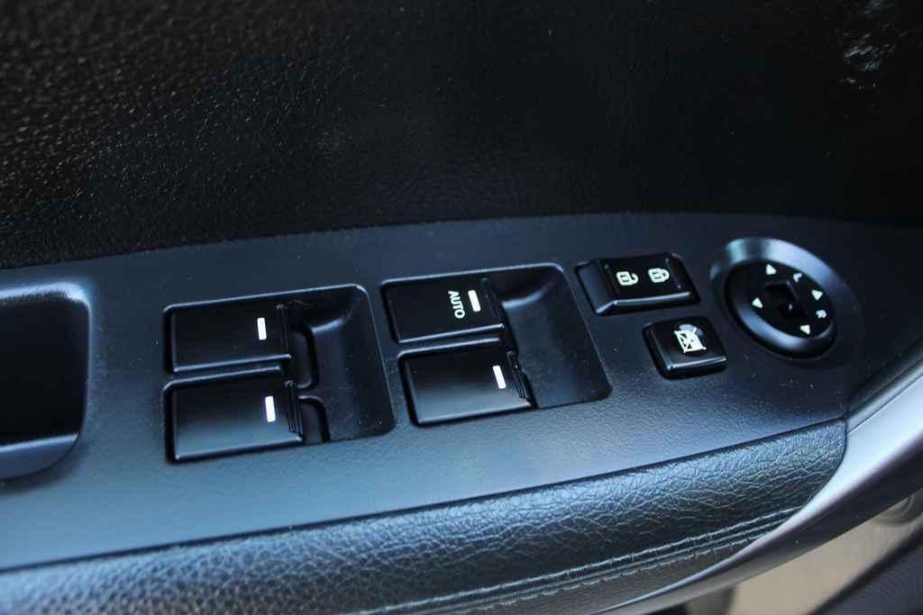 used 2014 Kia Sorento car, priced at $7,990