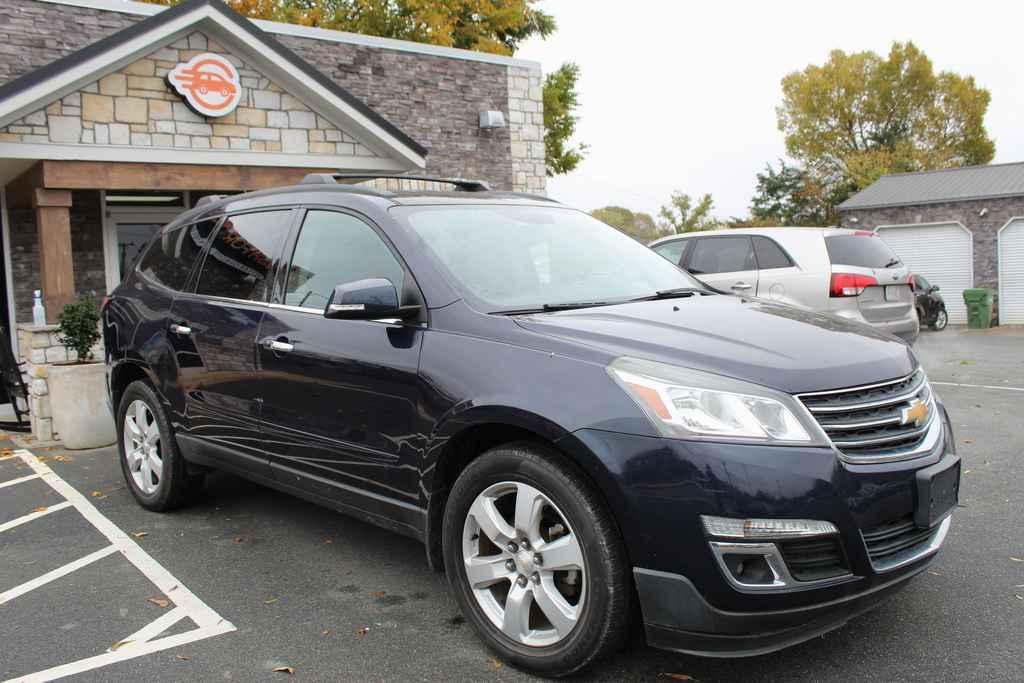 used 2017 Chevrolet Traverse car, priced at $10,990